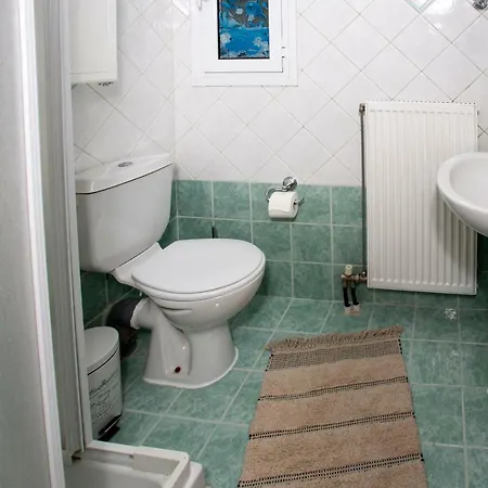 Antigone Argostolion